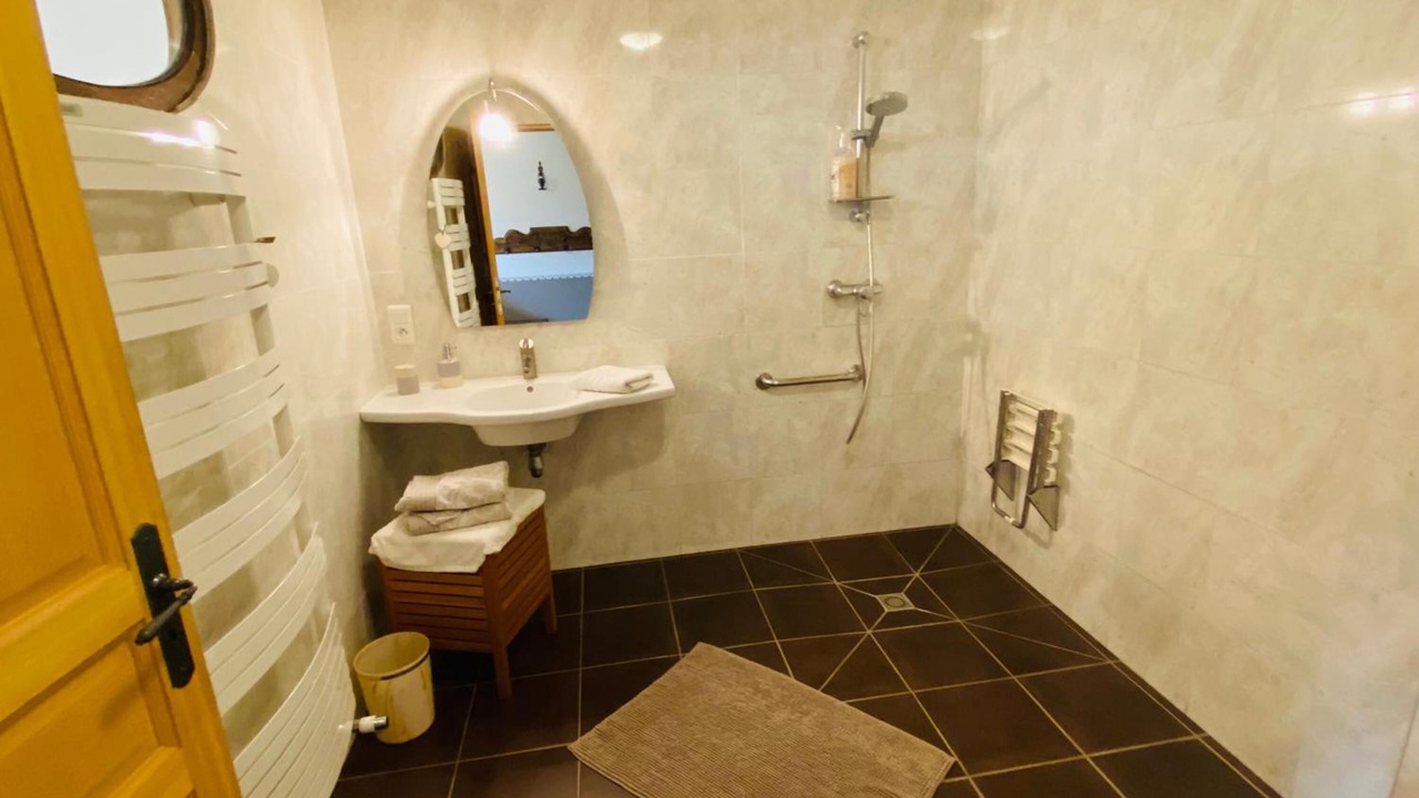 Photo of Others in Crevecoeur-sur-lEscaut