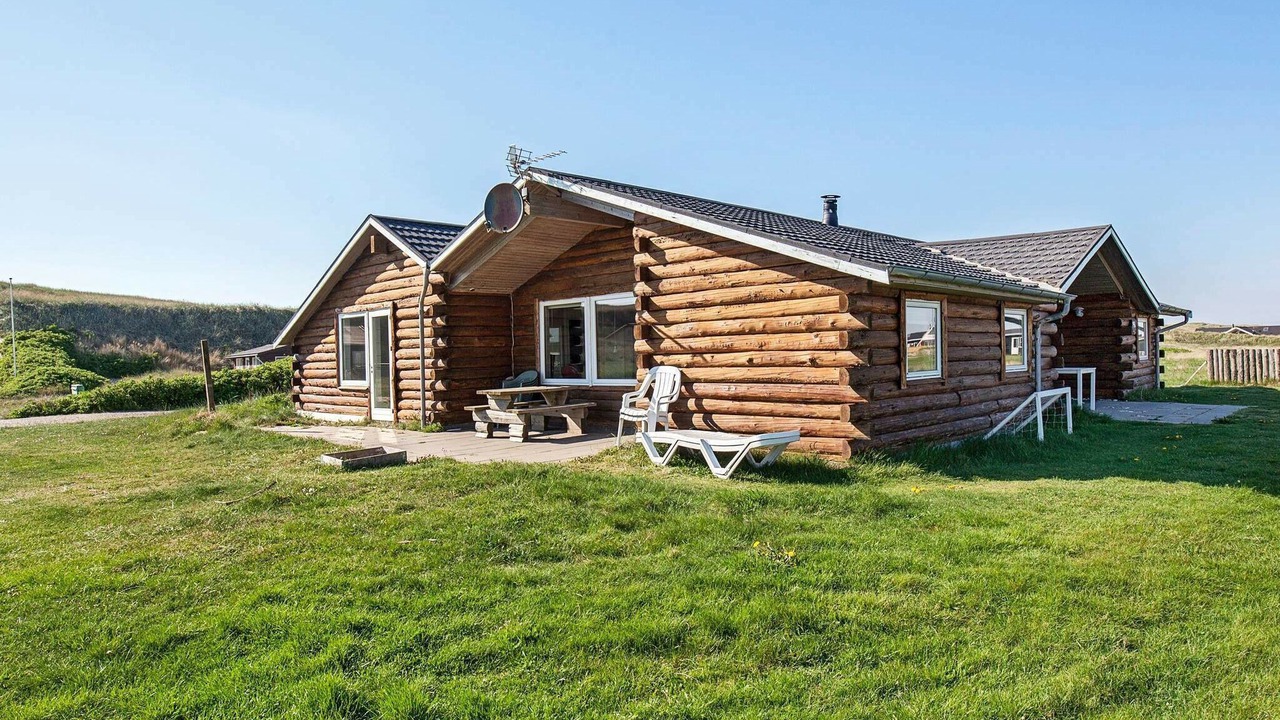 Photo of Outdoor in Vrist Strand
