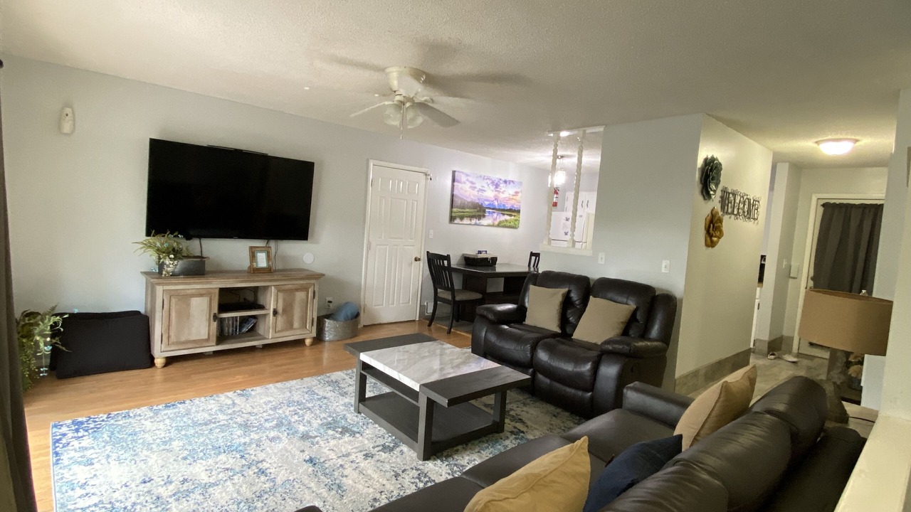 Photo of Livingroom in Rogers