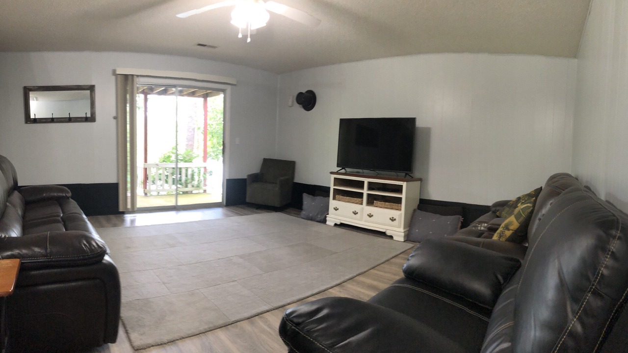 Photo of Livingroom in Rogers