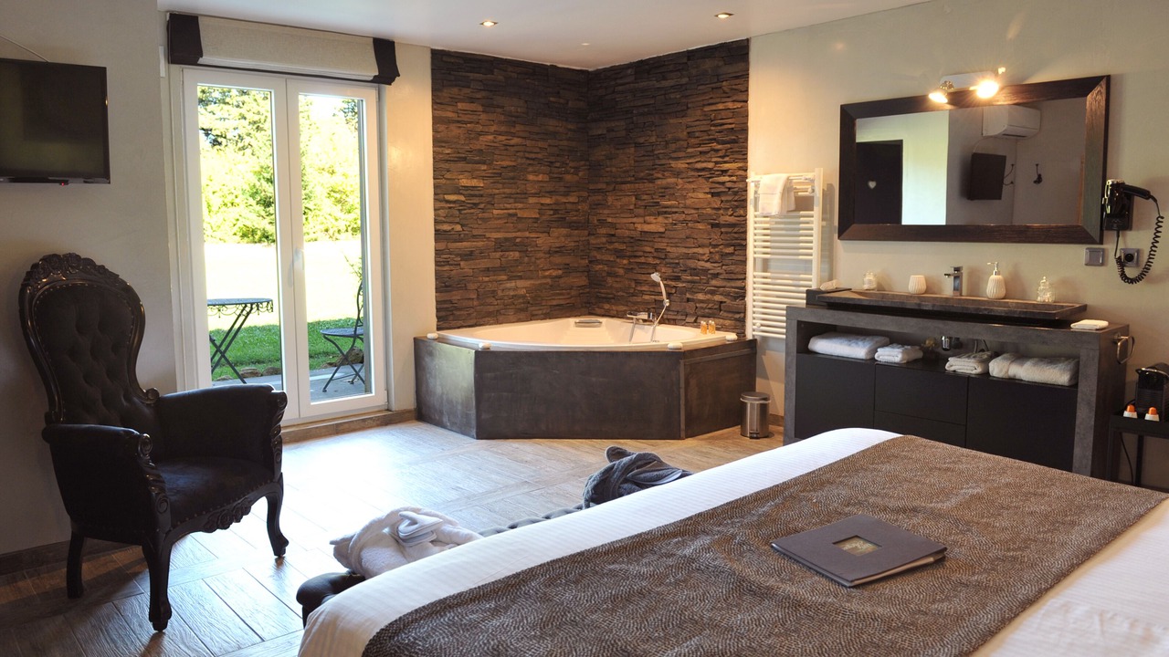 Photo of Bedroom in Sarrians