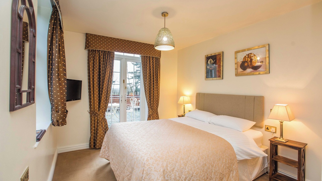 Photo of Others in Barlaston