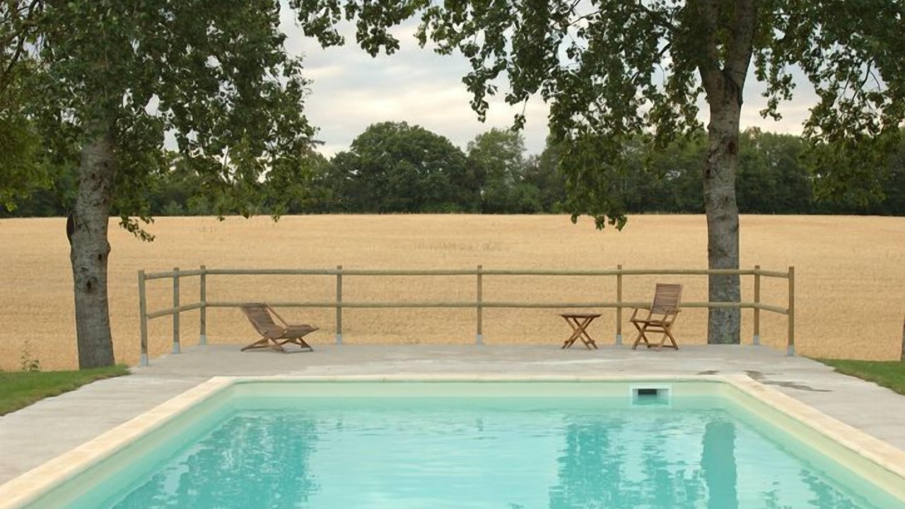 Photo of Outdoor in Ballan-Mire