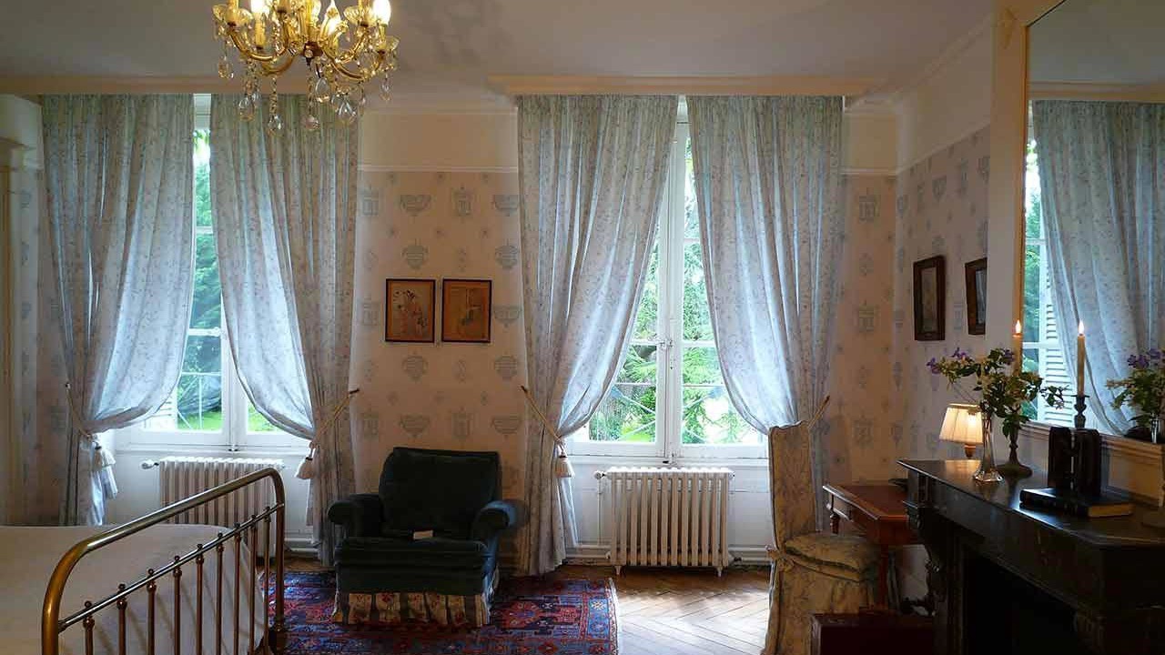 Photo of Bedroom in Ballan-Mire