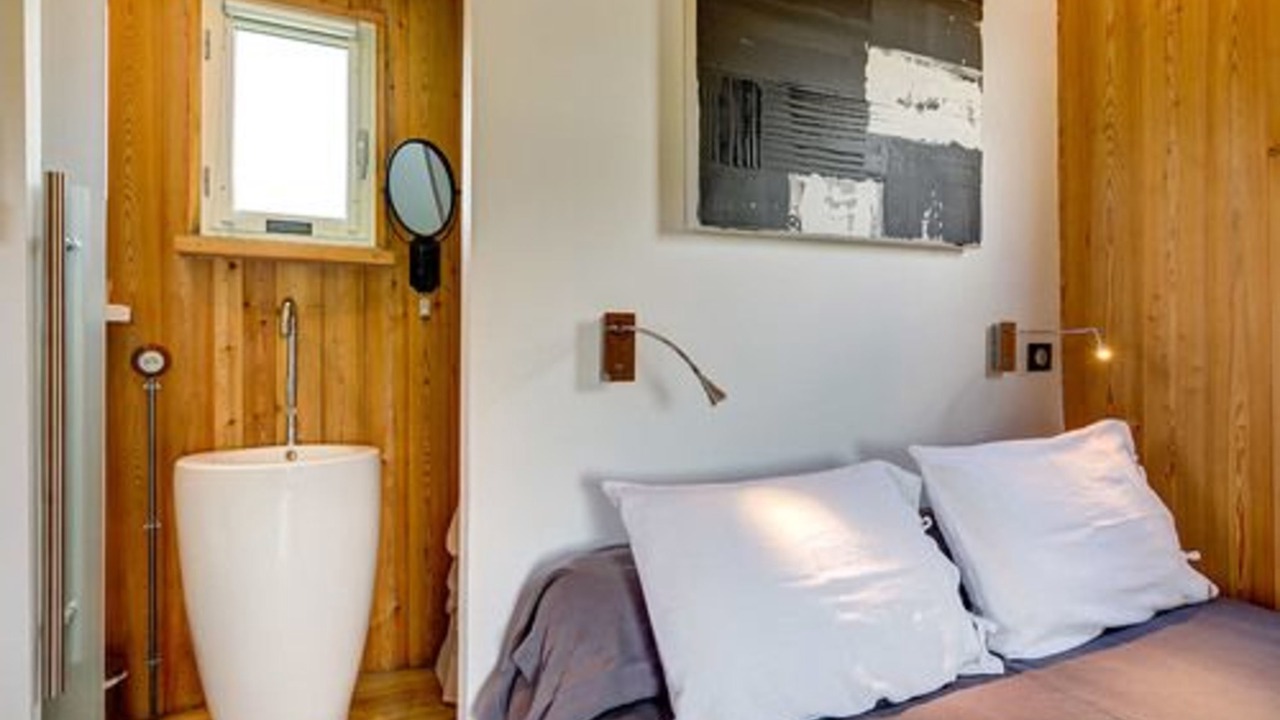 Photo of Bathroom in Saint-Jean-de-Blaignac