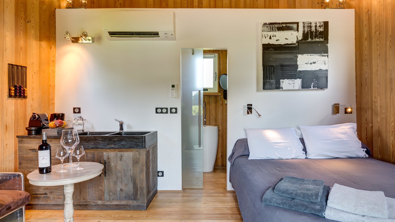 Photo of Bedroom in Saint-Jean-de-Blaignac