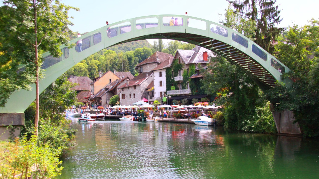 Photo of Others in Chanaz