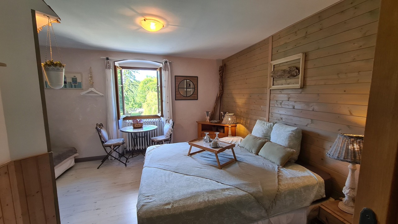 Photo of Bedroom in Chanaz