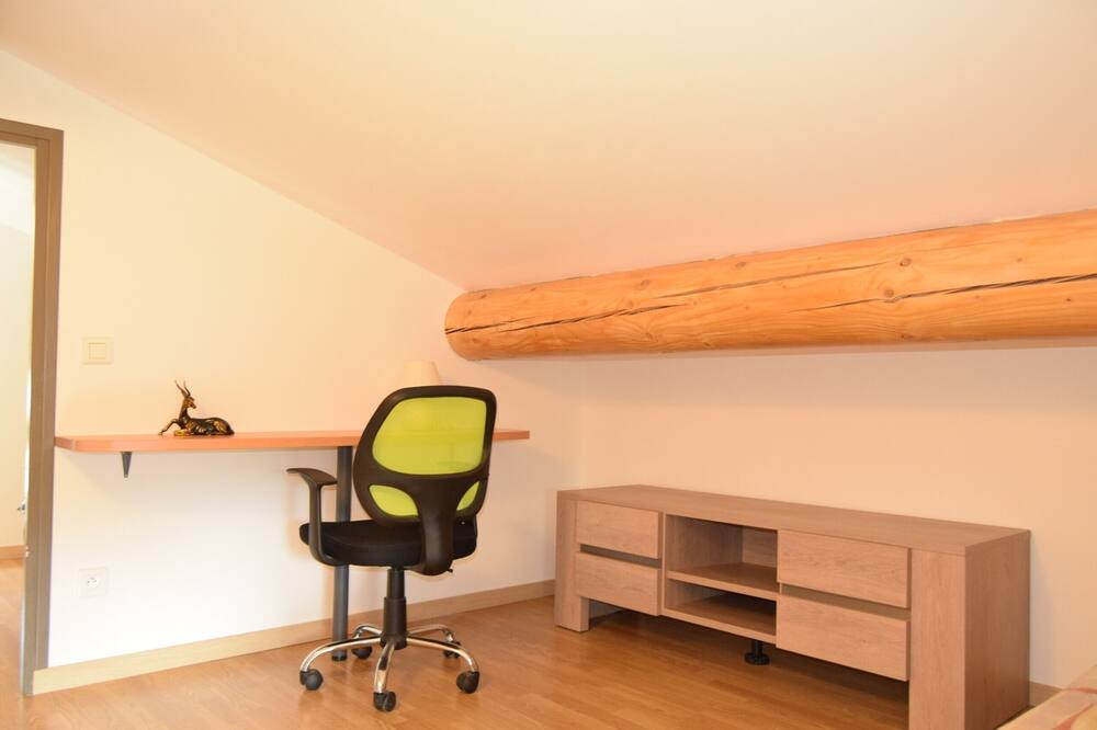 Photo of Others in Orgon