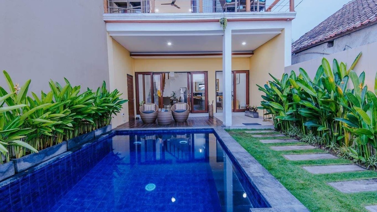 Photo of Outdoor in Mushroom Bay