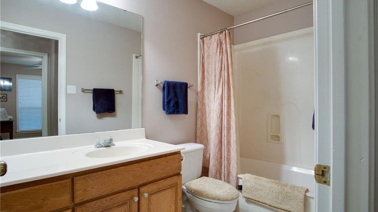 Photo of Bathroom in Shirewood