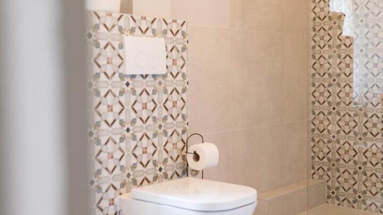 Photo of Bathroom in Flengi
