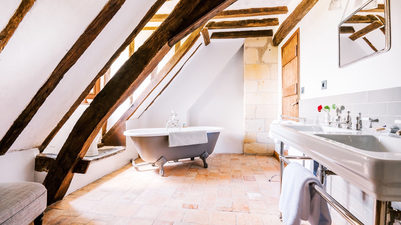 Photo of Bathroom in Blaison-Gohier