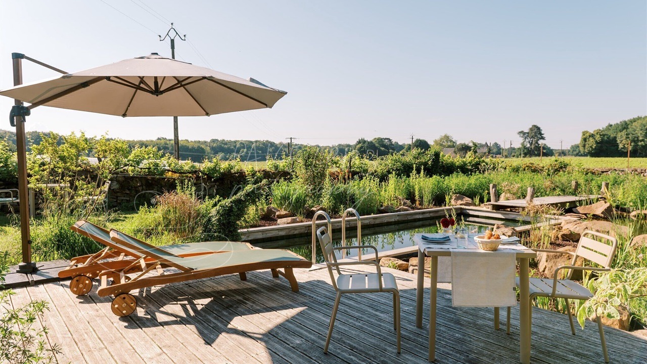 Photo of Outdoor in Blaison-Gohier