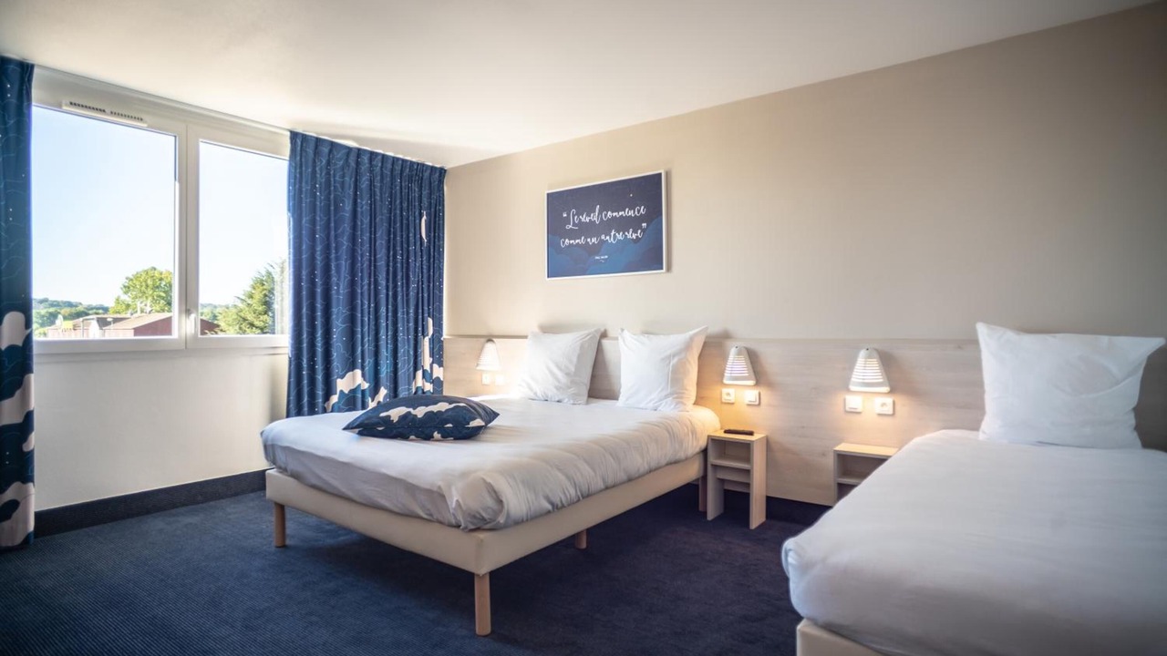 Photo of Bedroom in Saint-Saturnin