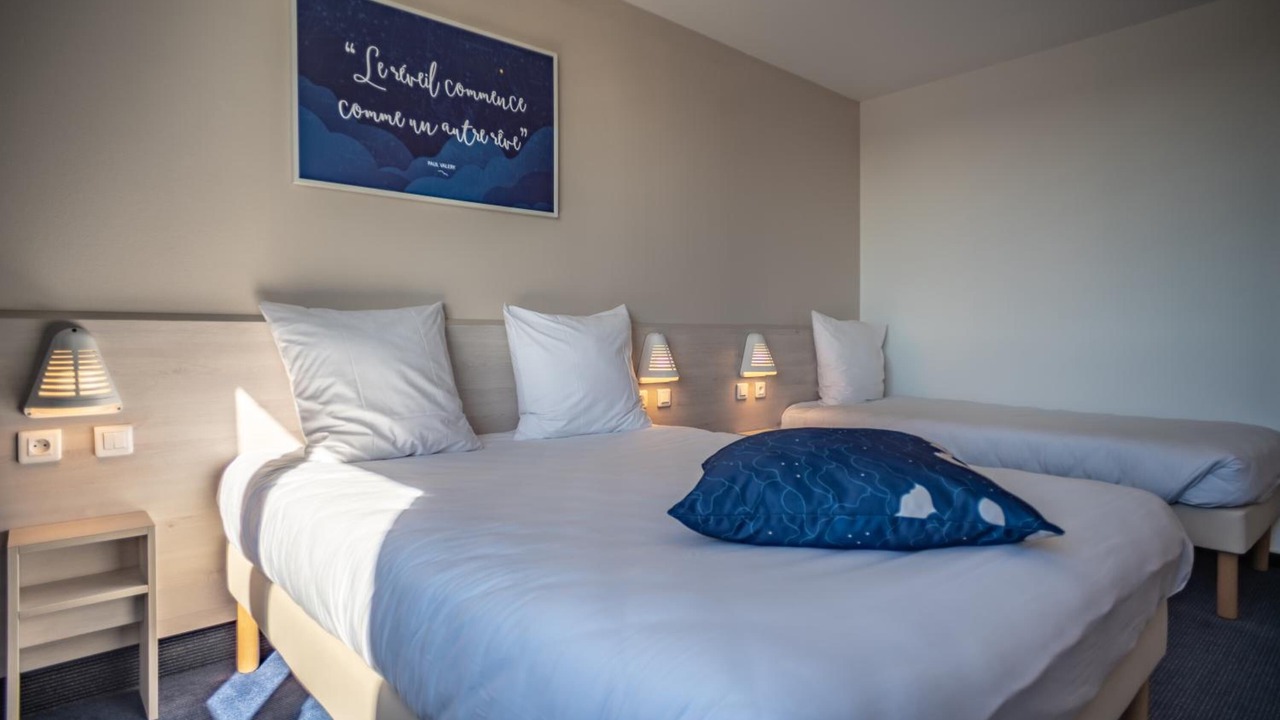 Photo of Bedroom in Saint-Saturnin