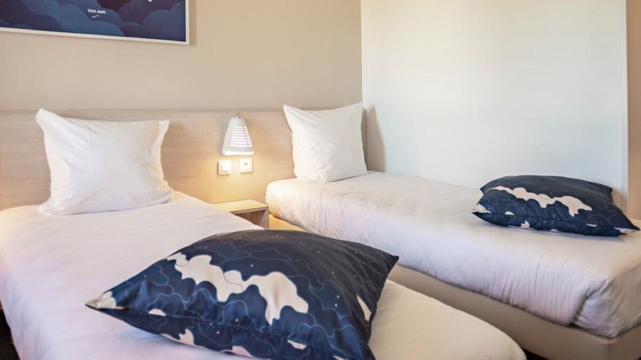 Photo of Bedroom in Saint-Saturnin