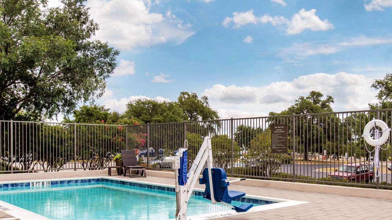 Photo of Outdoor in Franklin Park