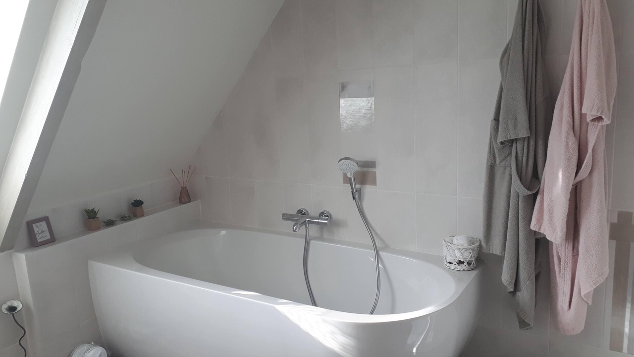 Photo of Bathroom in Limetz-Villez