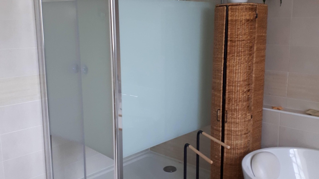 Photo of Bathroom in Limetz-Villez