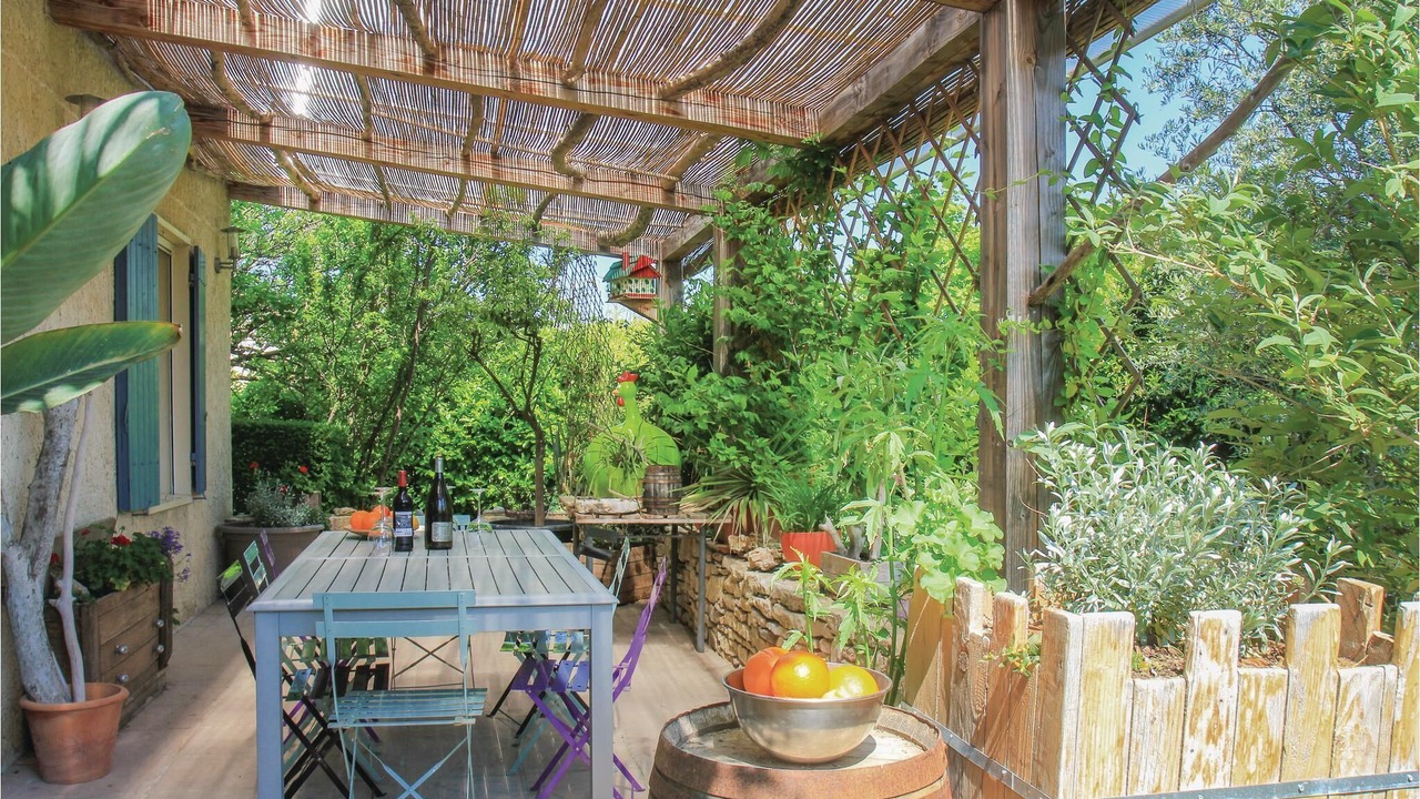 Photo of Outdoor in Saint-Paul-Trois-Chateaux
