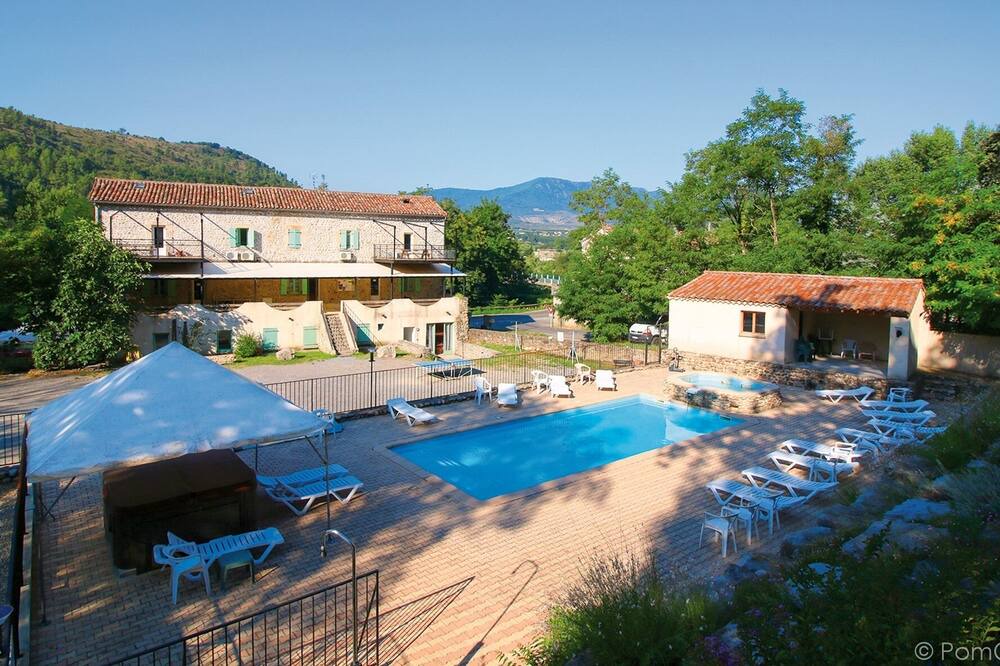 Photo of Outdoor in Les Assions
