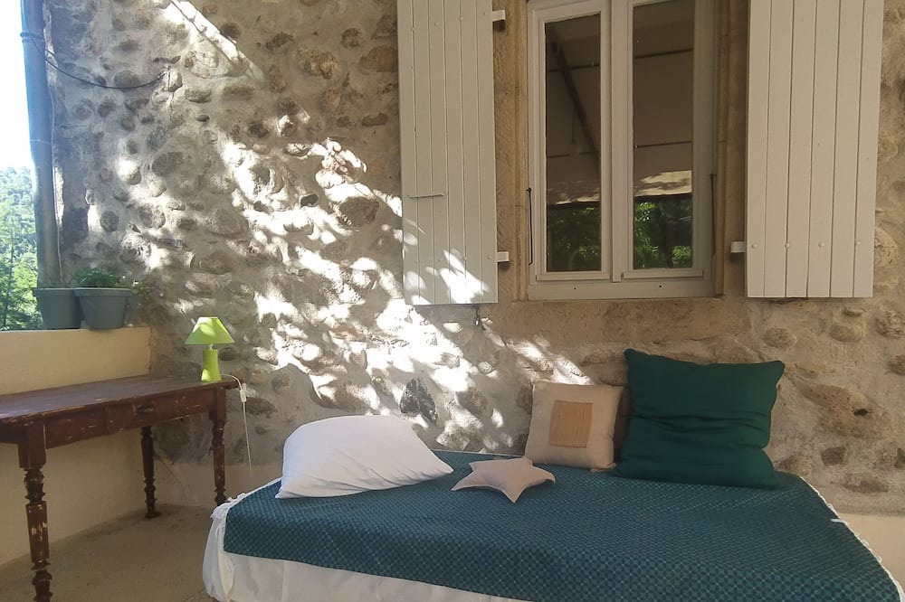 Photo of Outdoor in Les Assions