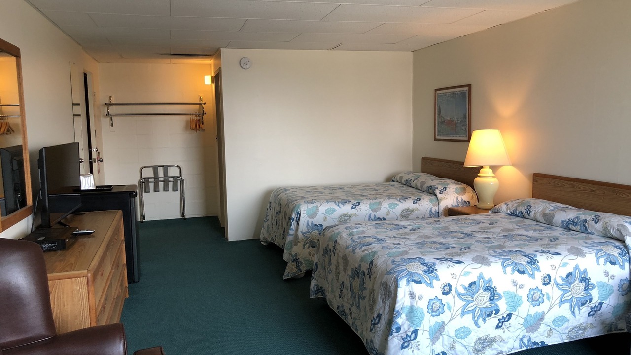 Photo of Bedroom in Belmar