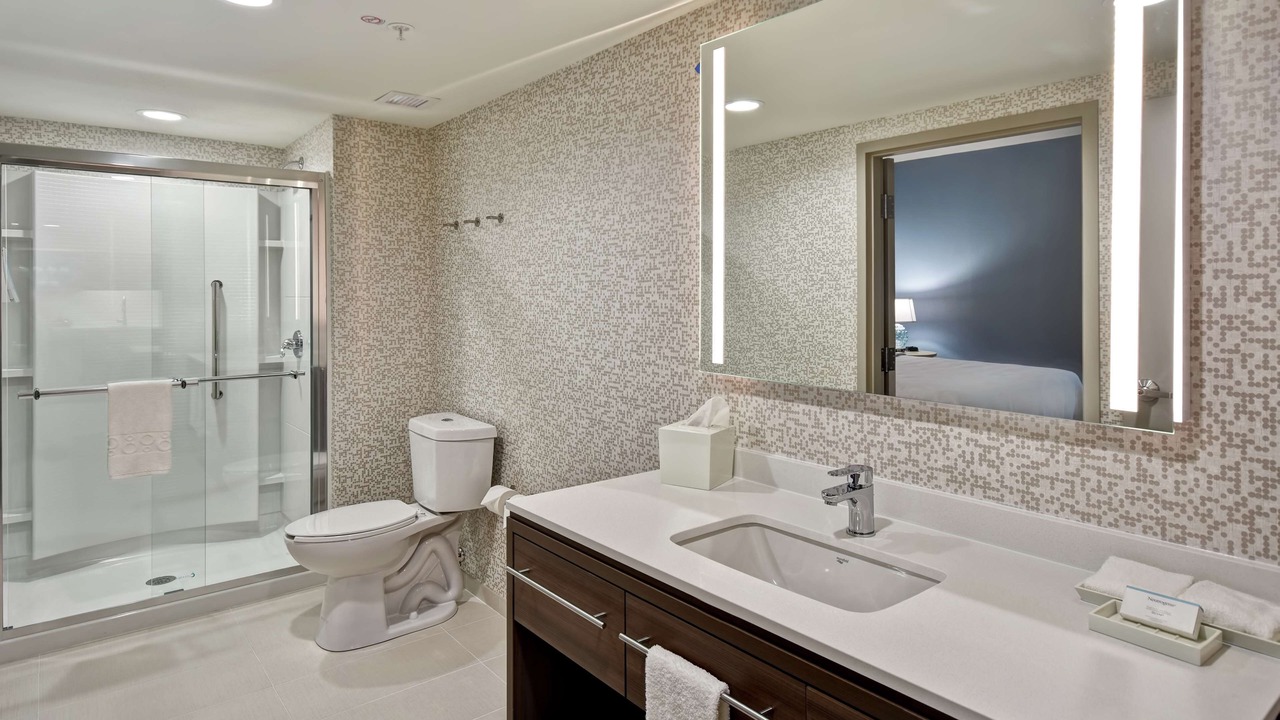 Photo of Bathroom in Frankfort