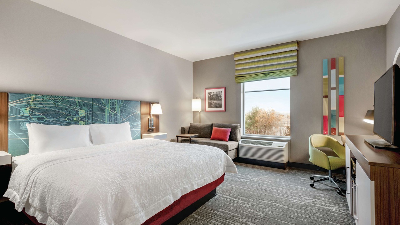 Photo of Bedroom in Brooklyn Park