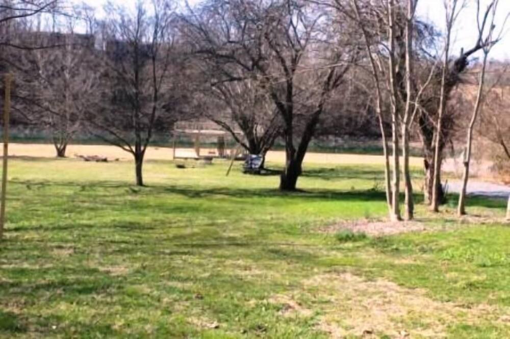 Photo of Outdoor in Bluff City