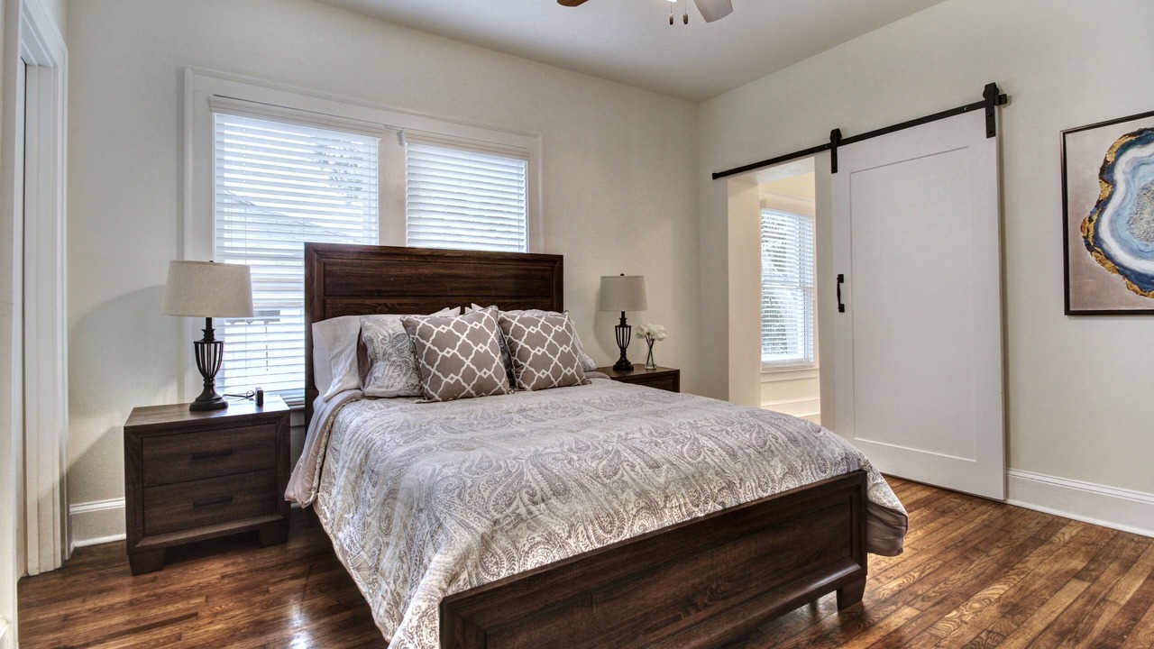 Photo of Others in Edgewood