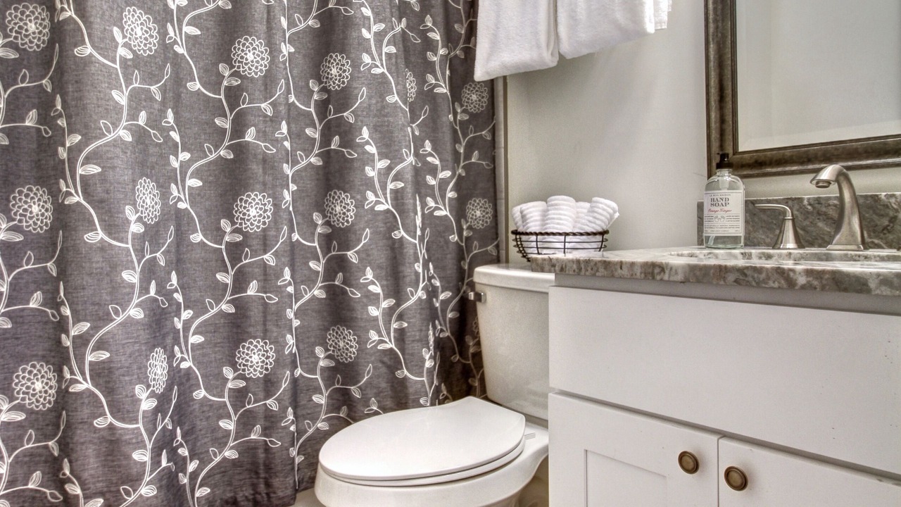 Photo of Others in Edgewood