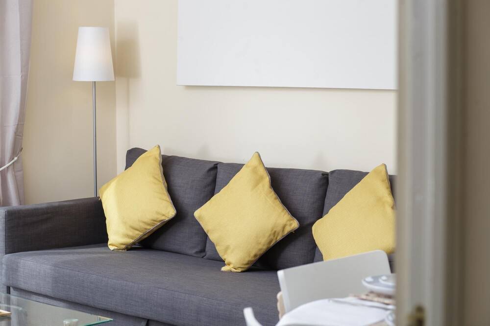 Photo of Livingroom in Wolverhampton