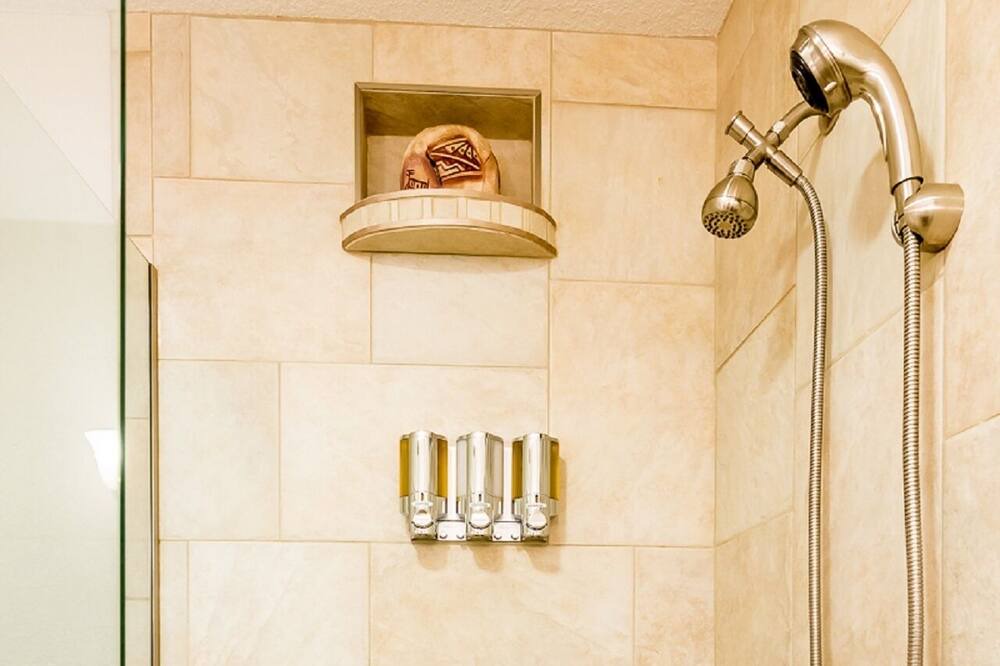 Photo of Bathroom in Fort Wayne