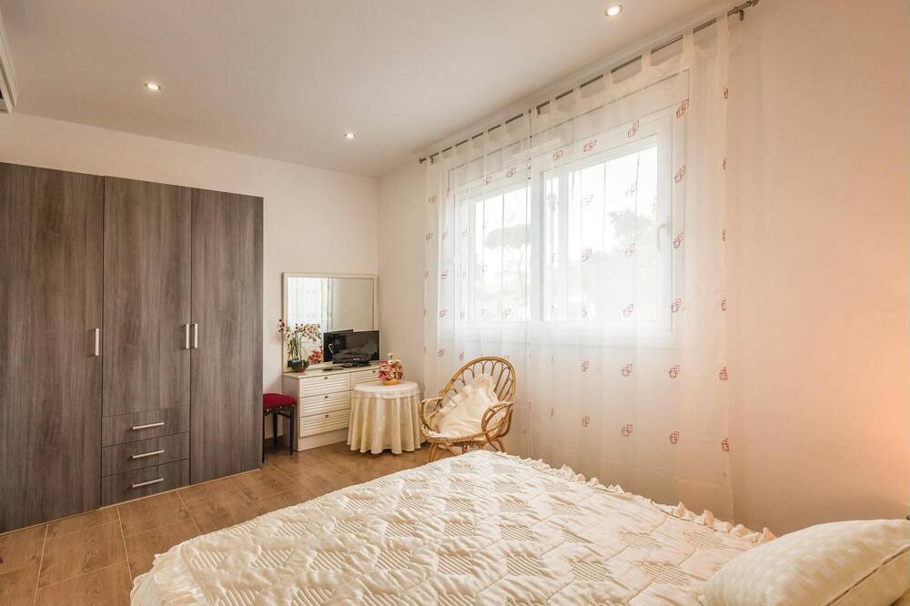 Photo of Bedroom in La Goba