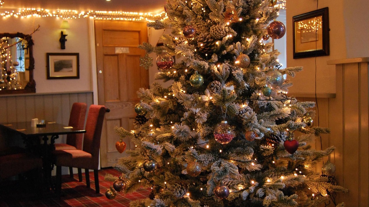 Photo of Others in Eyam