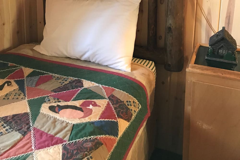 Photo of Bedroom in Rogers City