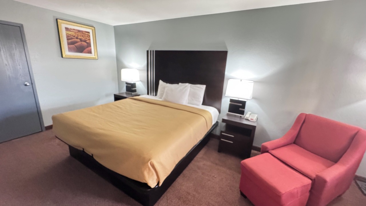 Photo of Bedroom in Owensville