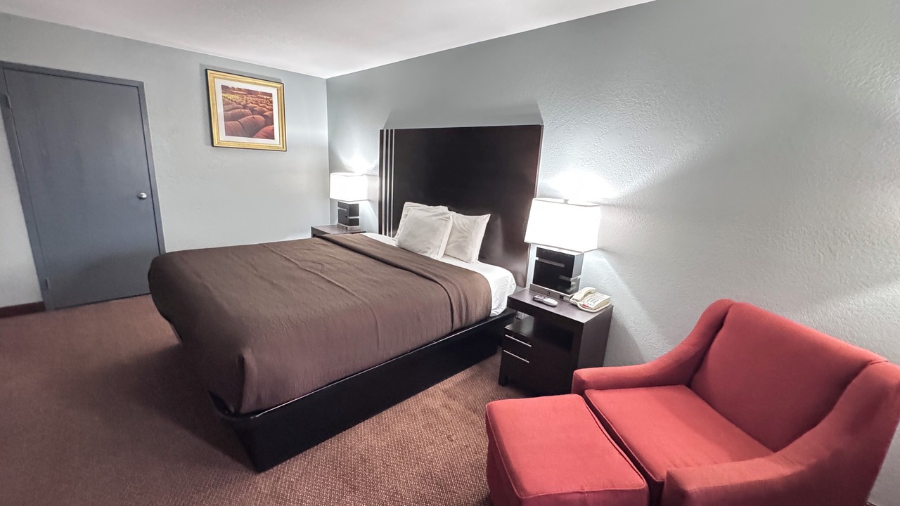 Photo of Bedroom in Owensville