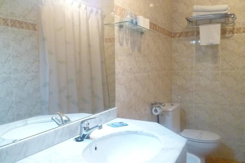 Photo of Bathroom in Benifallet
