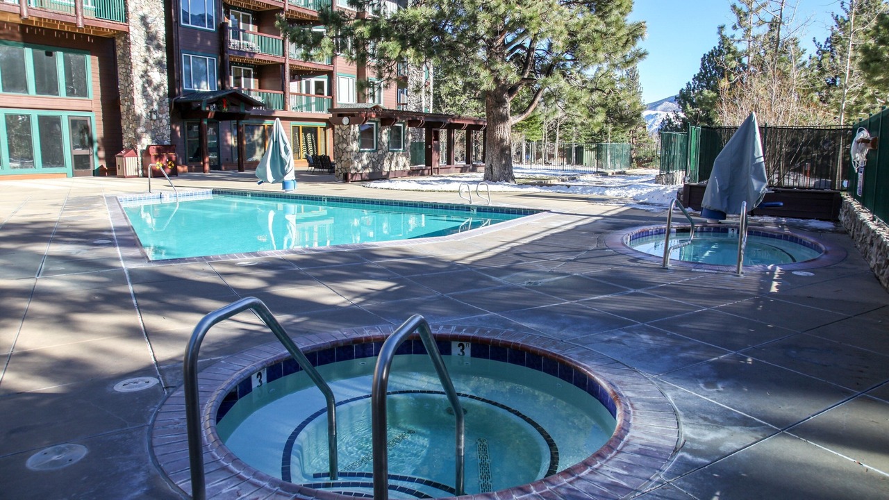 Photo of Outdoor in Mammoth Lakes