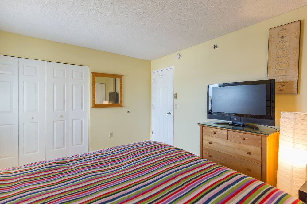 Photo of Bedroom in Old Orchard Beach