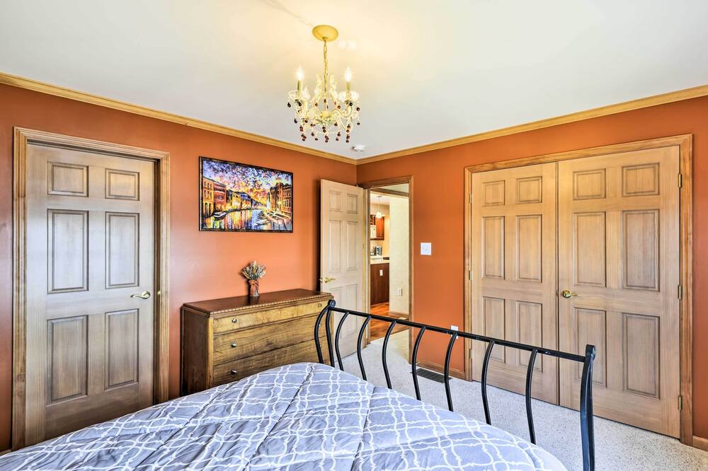 Photo of Bedroom in Wolcott