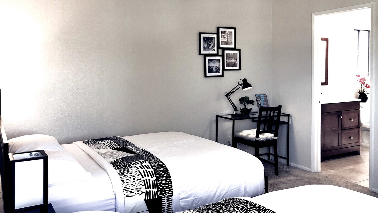 Photo of Bedroom in Palmdale