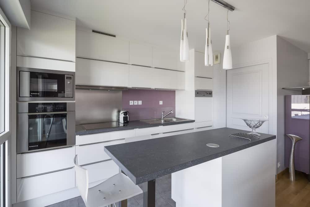 Photo of Kitchen in Bourg-l'Eveque