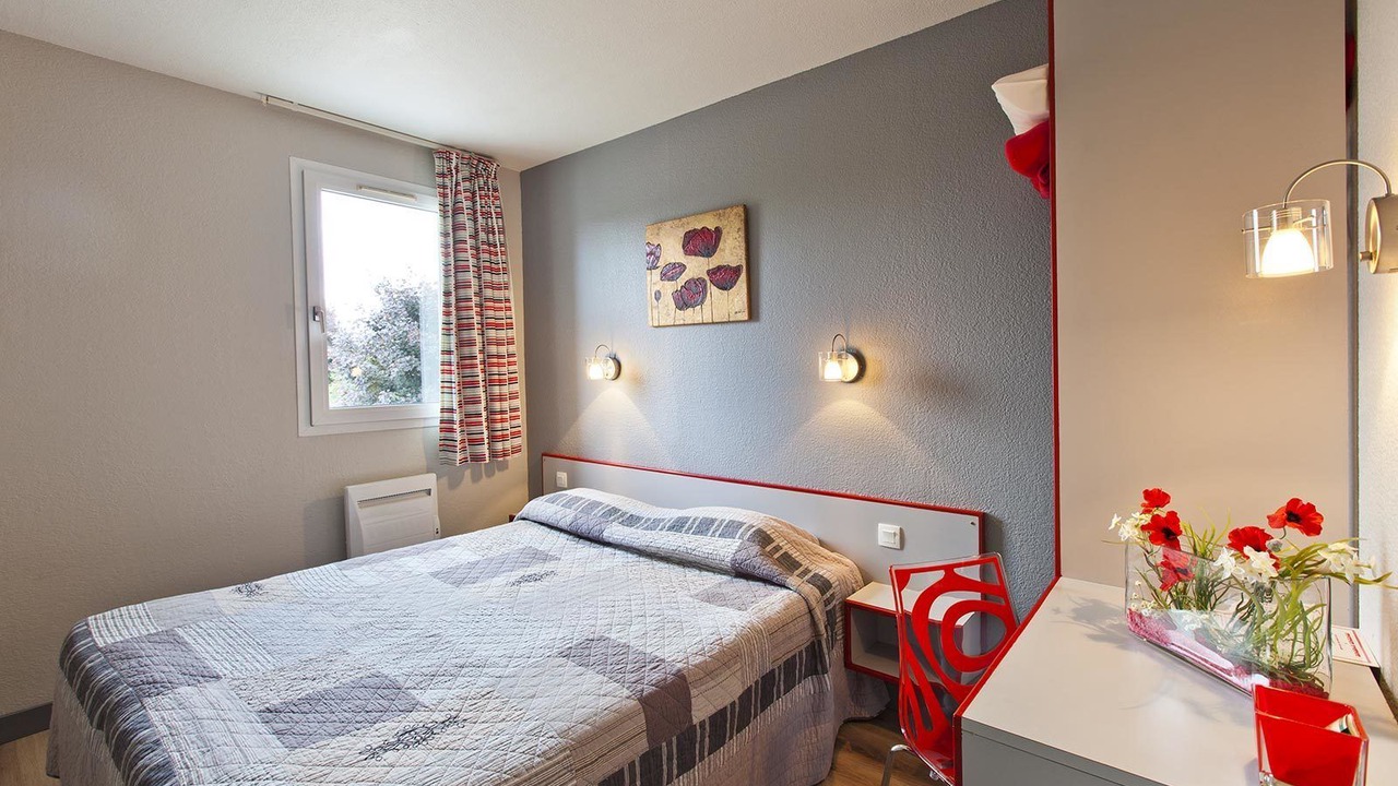 Photo of Bedroom in Nitry