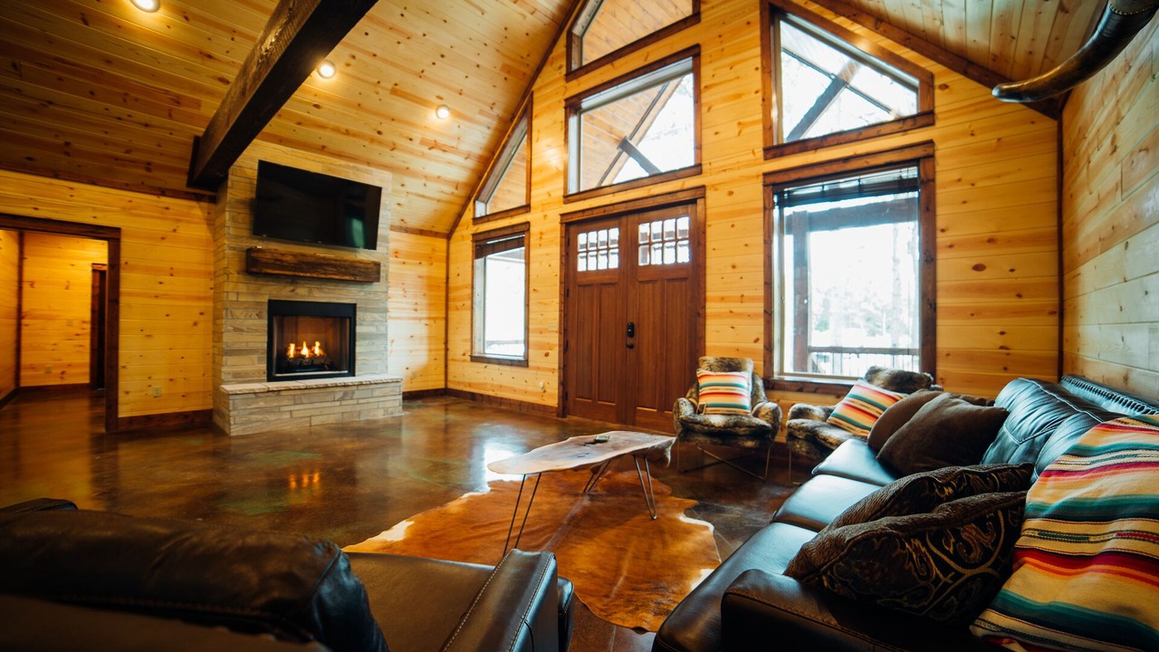 Photo of Livingroom in Hochatown