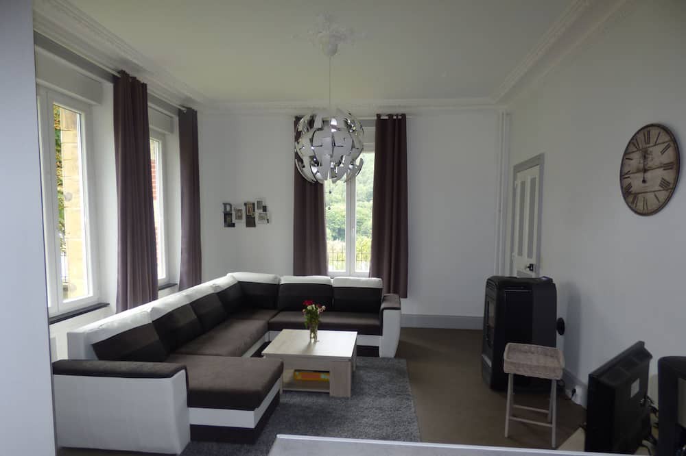 Photo of Livingroom in Bogny-sur-Meuse