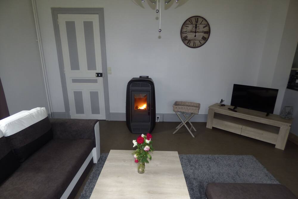 Photo of Livingroom in Bogny-sur-Meuse